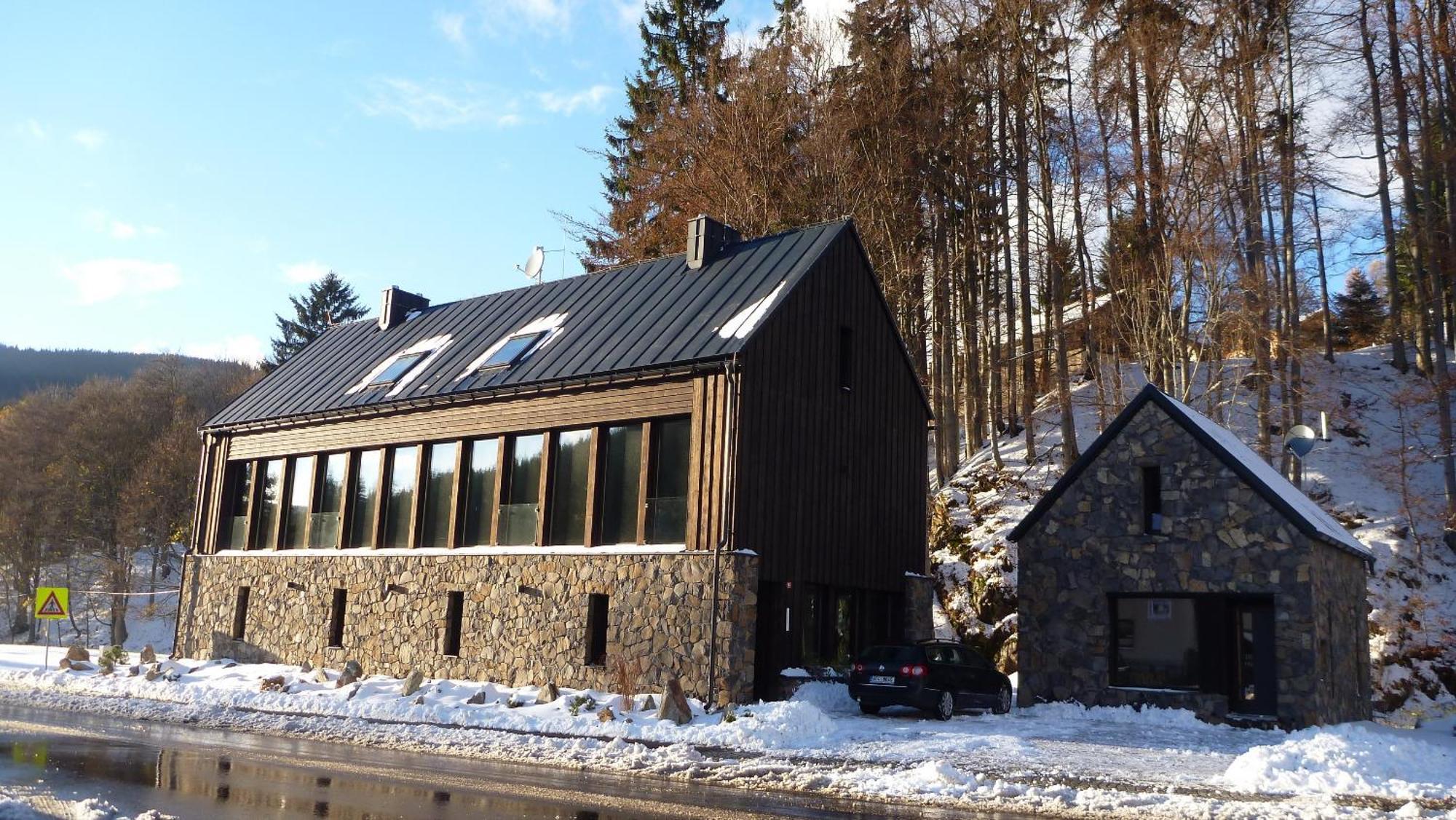 الشقق الفندقية Špindlerŭv Mlýnفي  Krakonosova Dilna "Woodhaus" المظهر الخارجي الصورة